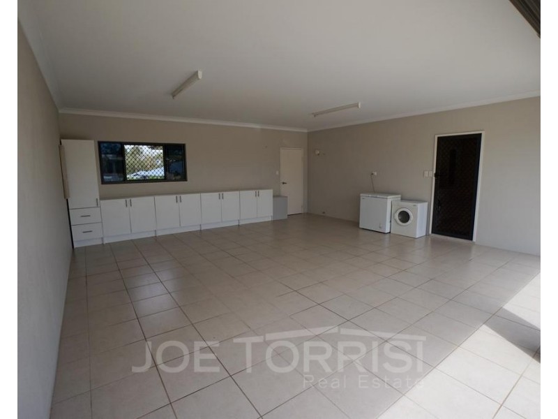 4 Best Street, Mareeba QLD 4880