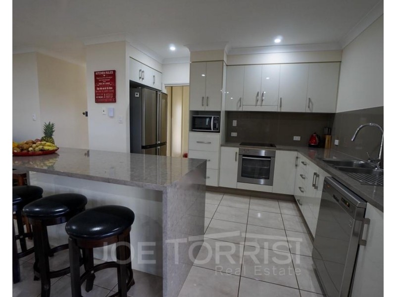 4 Best Street, Mareeba QLD 4880