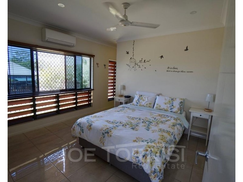 4 Best Street, Mareeba QLD 4880