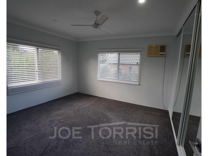 6 Seary Road, Mareeba QLD 4880