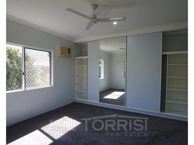 6 Seary Road, Mareeba QLD 4880