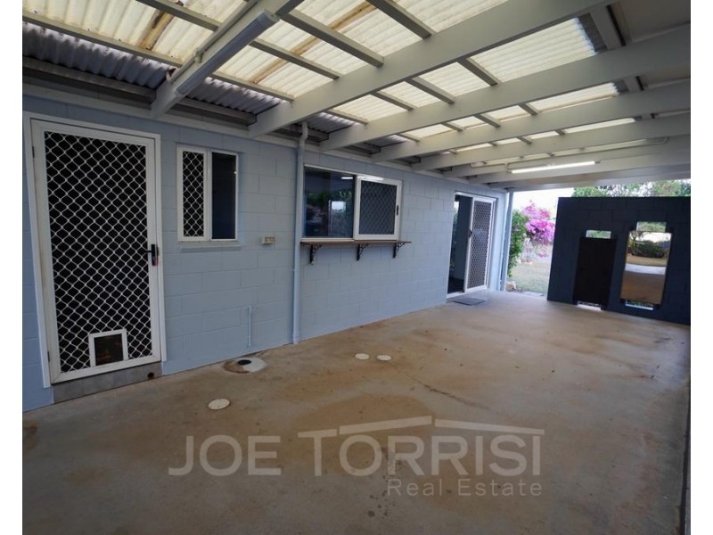 6 Seary Road, Mareeba QLD 4880