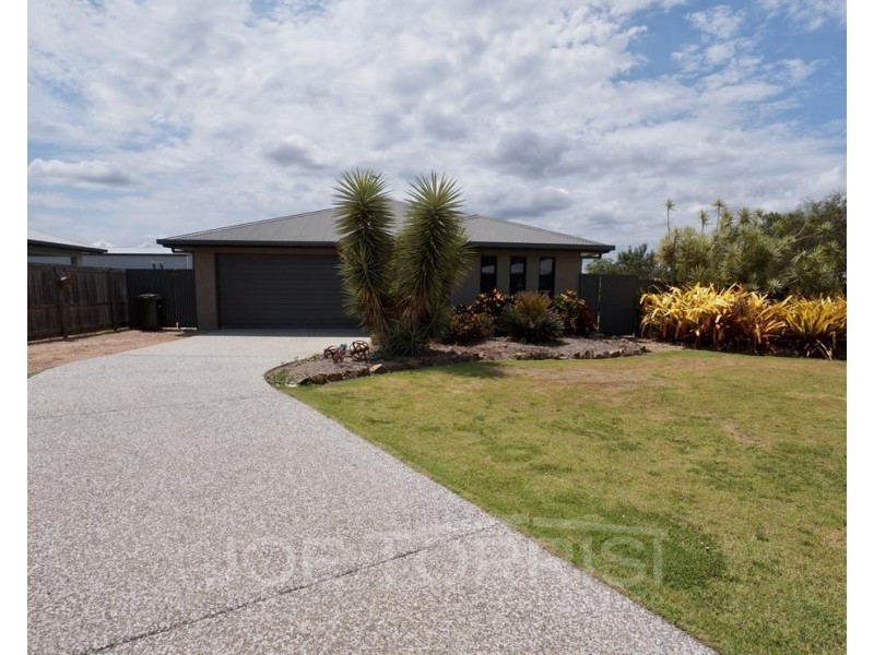 15 Amaroo Drive, Mareeba QLD 4880