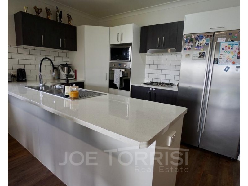 15 Amaroo Drive, Mareeba QLD 4880
