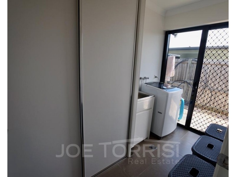 15 Amaroo Drive, Mareeba QLD 4880