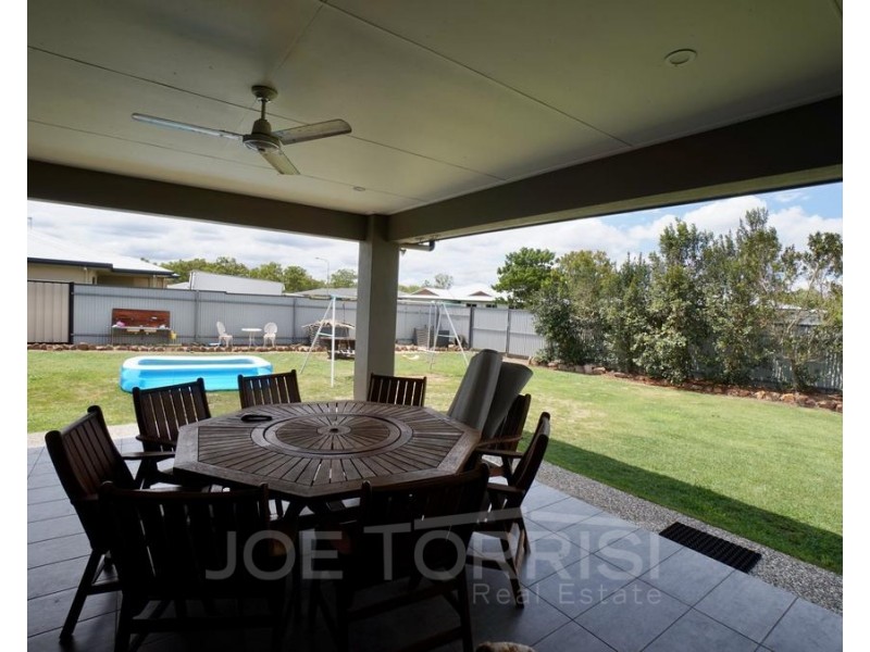 15 Amaroo Drive, Mareeba QLD 4880