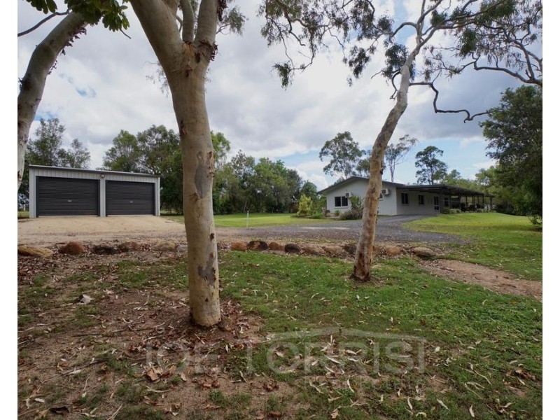35 La Spina Road, Mareeba QLD 4880