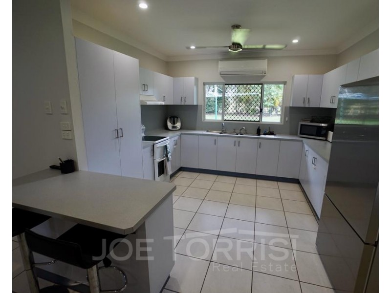 35 La Spina Road, Mareeba QLD 4880