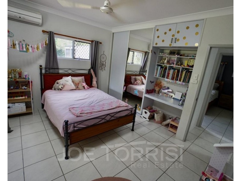 35 La Spina Road, Mareeba QLD 4880