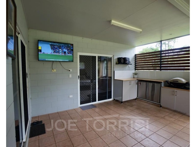 35 La Spina Road, Mareeba QLD 4880