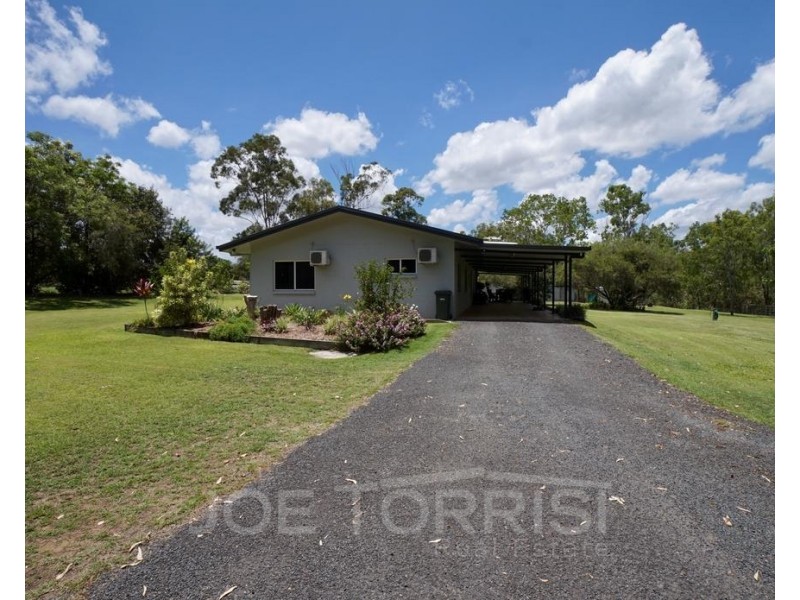 35 La Spina Road, Mareeba QLD 4880