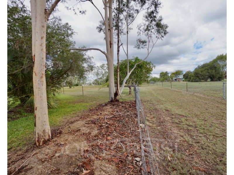 35 La Spina Road, Mareeba QLD 4880