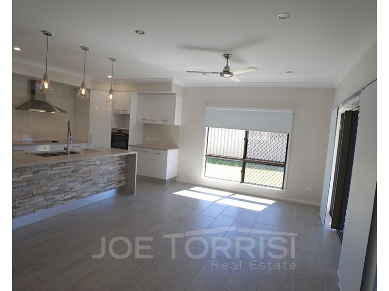 5 Curlew Close, Mareeba QLD 4880