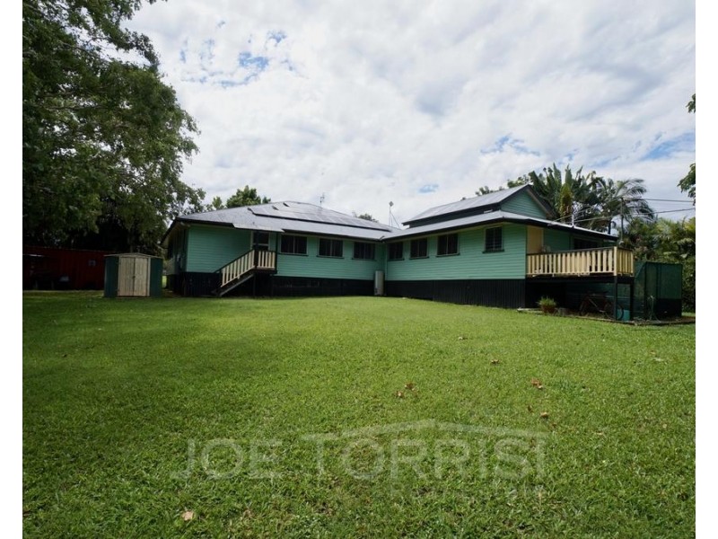 4 Andre Street, Mareeba QLD 4880
