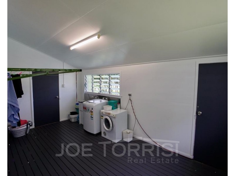4 Andre Street, Mareeba QLD 4880