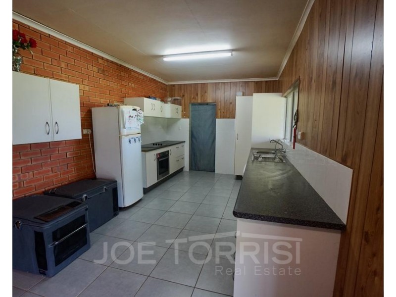 390 Ray Road, Mareeba QLD 4880