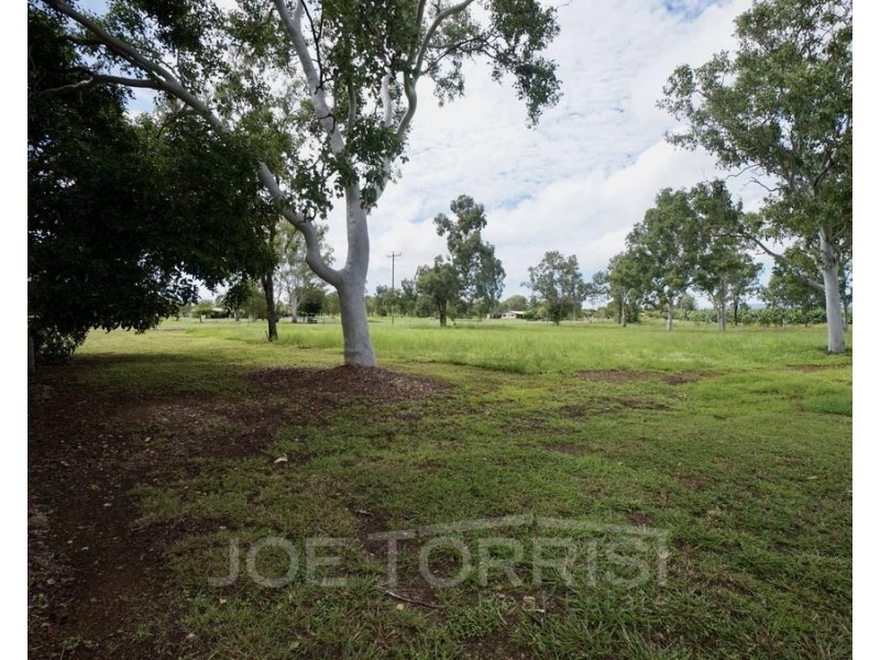 390 Ray Road, Mareeba QLD 4880