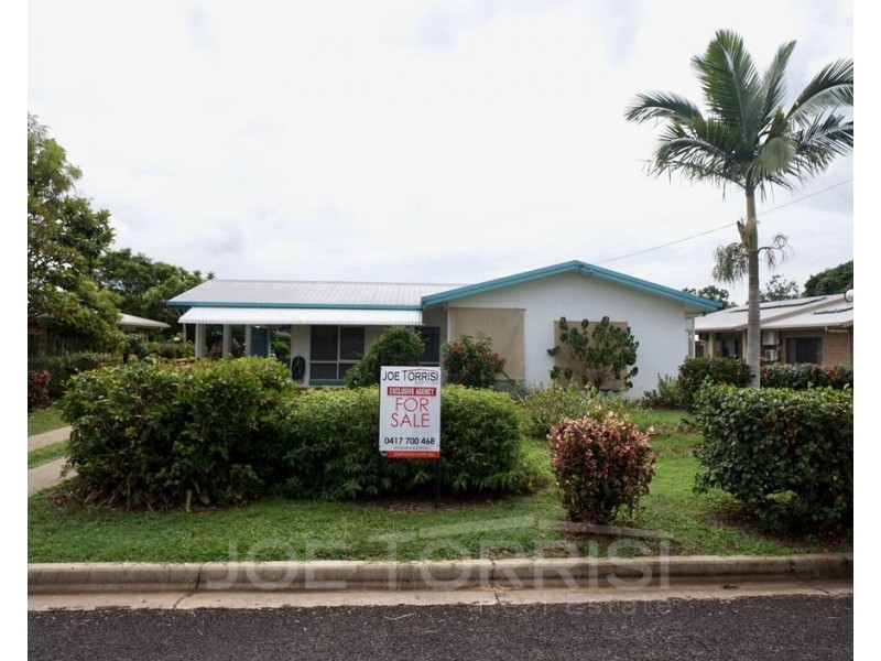 9 Donlen Street, Mareeba QLD 4880