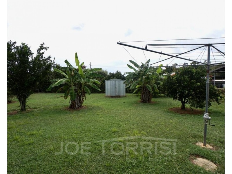 9 Donlen Street, Mareeba QLD 4880