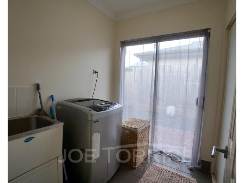 84 Kenneally Road, Mareeba QLD 4880