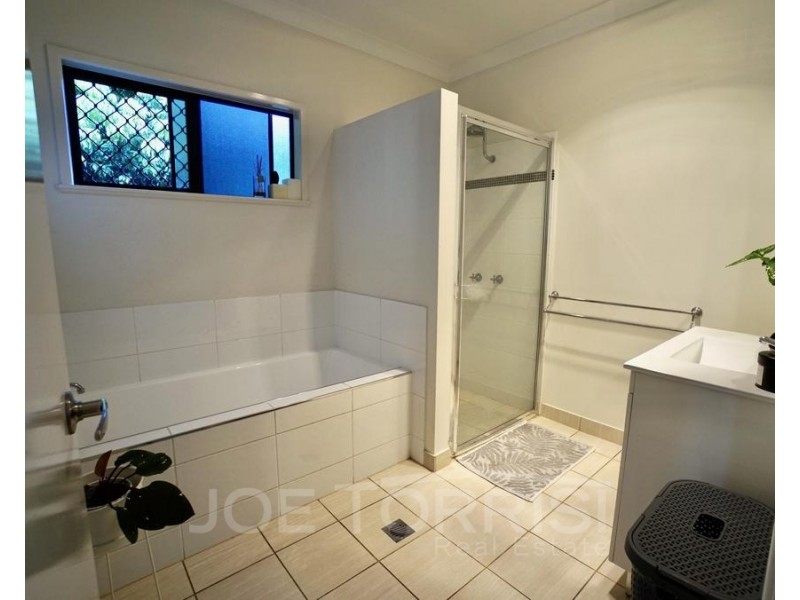 29 Basalt Street, Mareeba QLD 4880