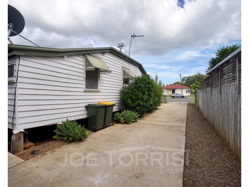 29 Basalt Street, Mareeba QLD 4880