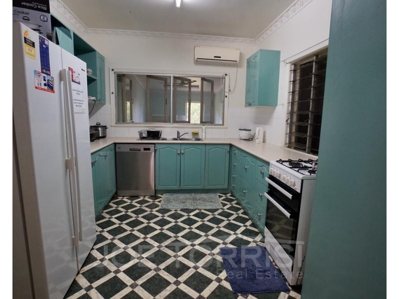 9 Shepherd Street, Mareeba QLD 4880