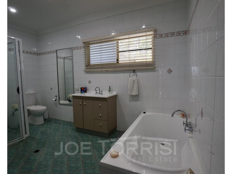 3702 Kennedy Highway, Mareeba QLD 4880