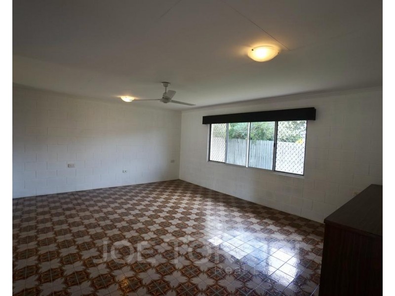 37 Royes Street, Mareeba QLD 4880