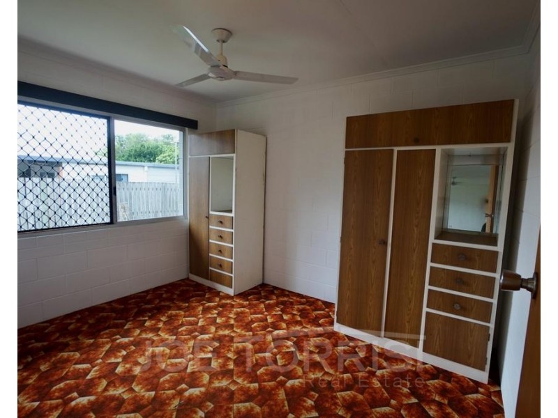 37 Royes Street, Mareeba QLD 4880