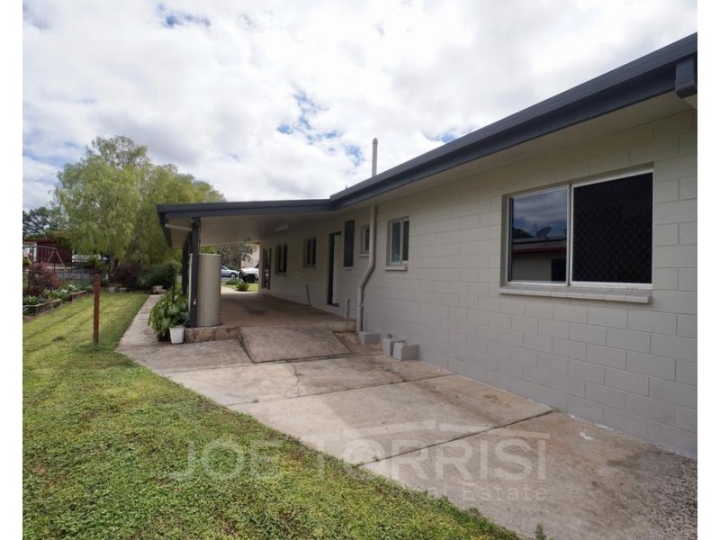 37 Royes Street, Mareeba QLD 4880