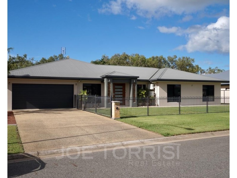 18 Amaroo Drive, Mareeba QLD 4880