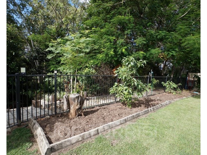 18 Amaroo Drive, Mareeba QLD 4880