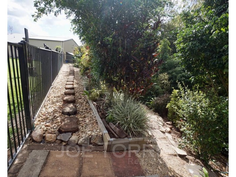 18 Amaroo Drive, Mareeba QLD 4880