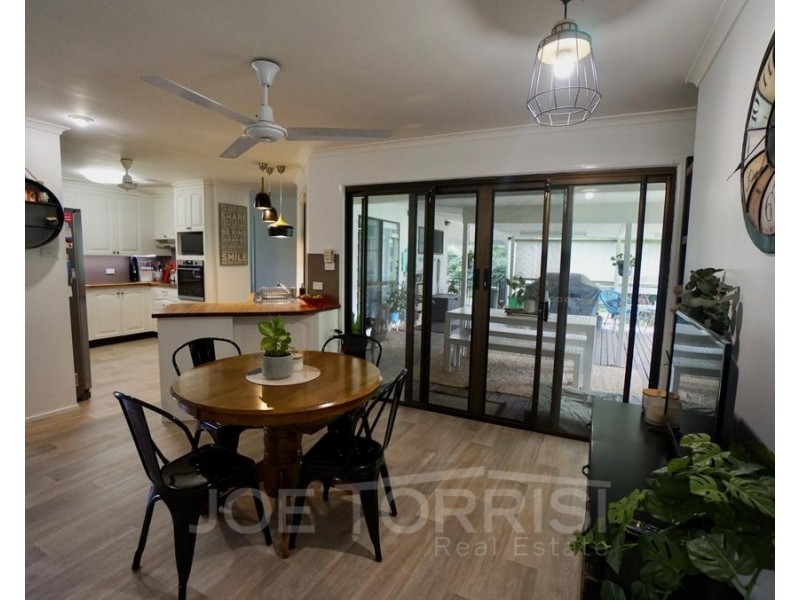 8 Caterina Close, Mareeba QLD 4880