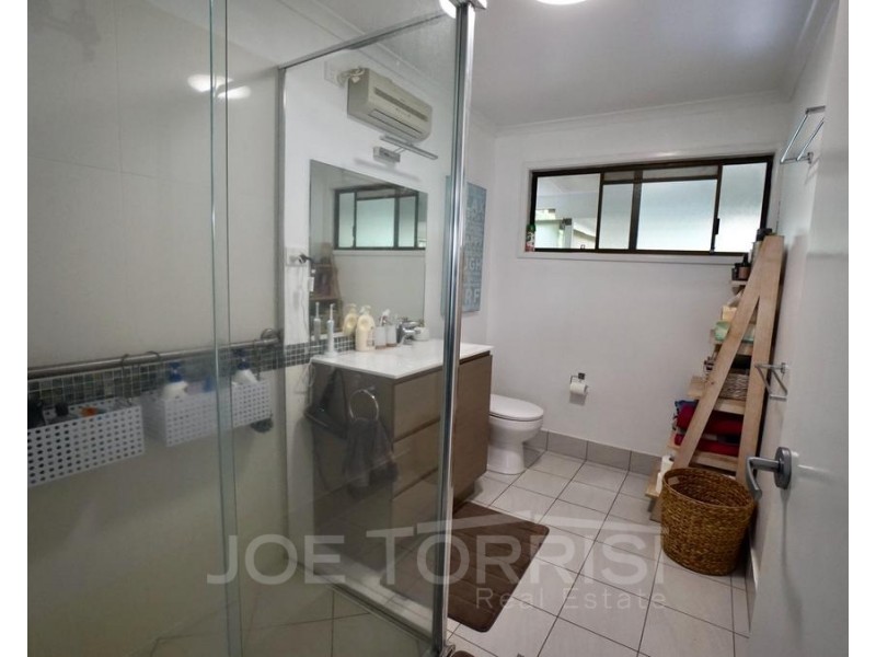 8 Caterina Close, Mareeba QLD 4880