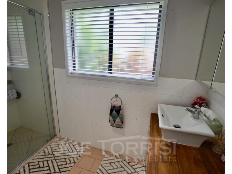8 Caterina Close, Mareeba QLD 4880