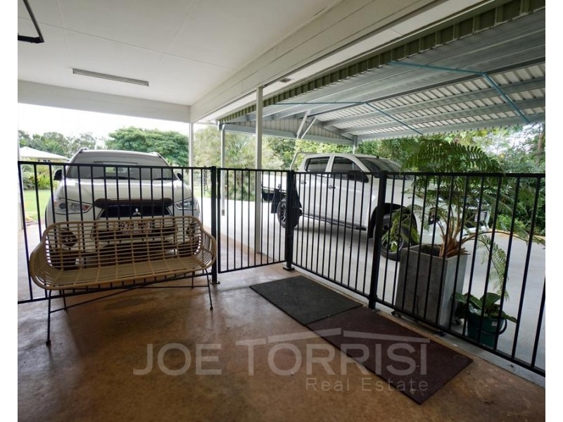 8 Caterina Close, Mareeba QLD 4880