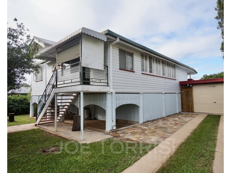 119 Walsh Street, Mareeba QLD 4880