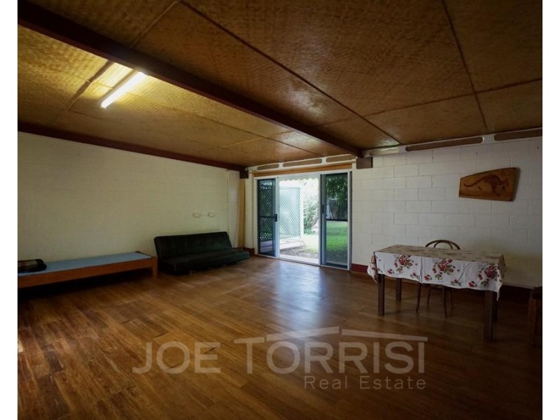 119 Walsh Street, Mareeba QLD 4880
