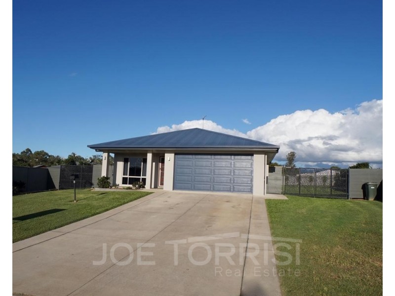 8 Summer Street, Mareeba QLD 4880