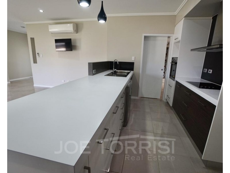 14 Yarrabee Close, Mareeba QLD 4880