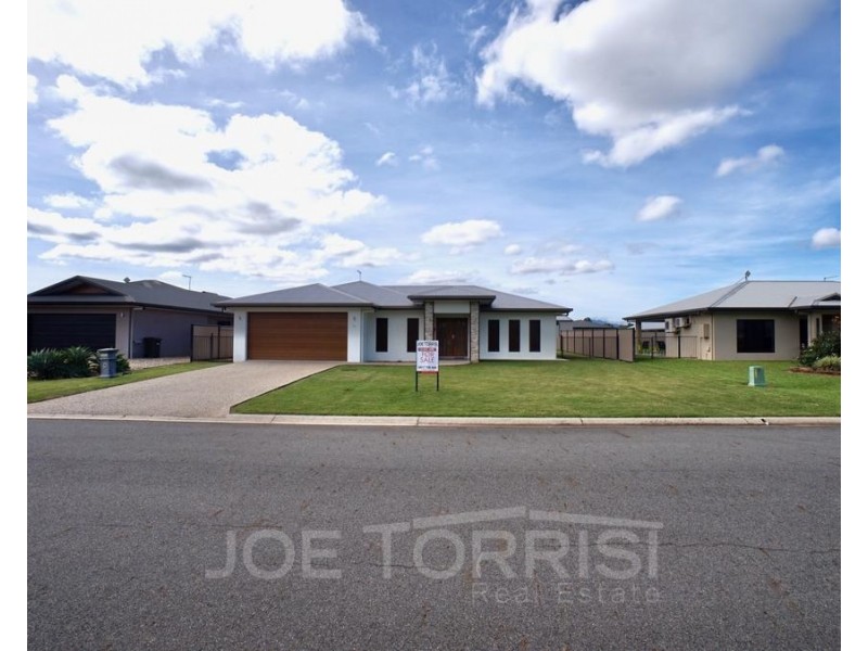 14 Yarrabee Close, Mareeba QLD 4880