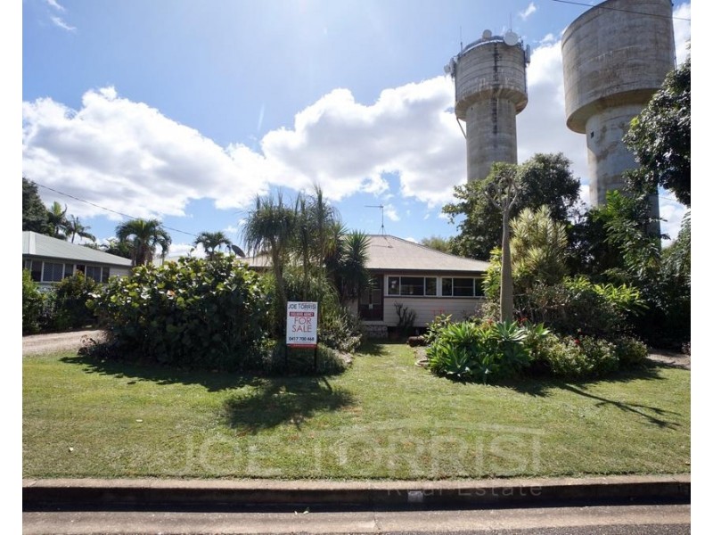 31 Basalt Street, Mareeba QLD 4880