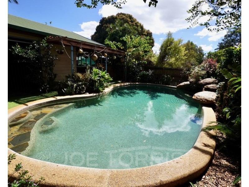 31 Basalt Street, Mareeba QLD 4880