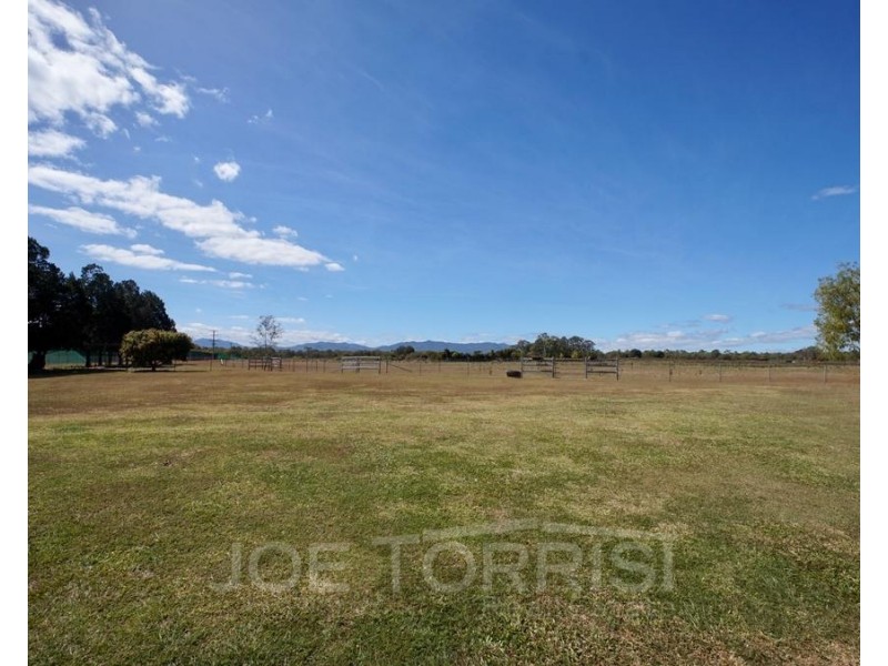 173 Martin Avenue, Mareeba QLD 4880