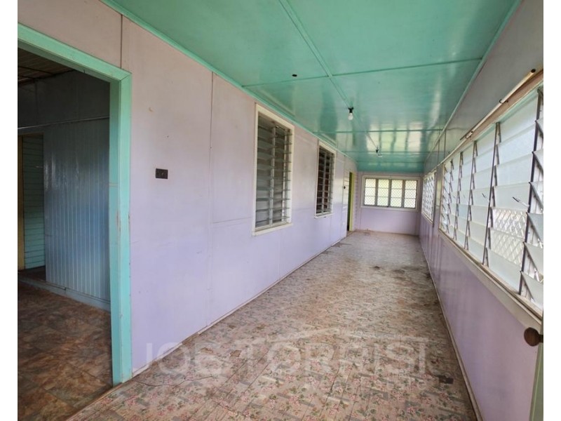 19 Mason Street, Mareeba QLD 4880