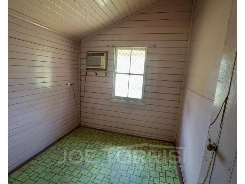 19 Mason Street, Mareeba QLD 4880