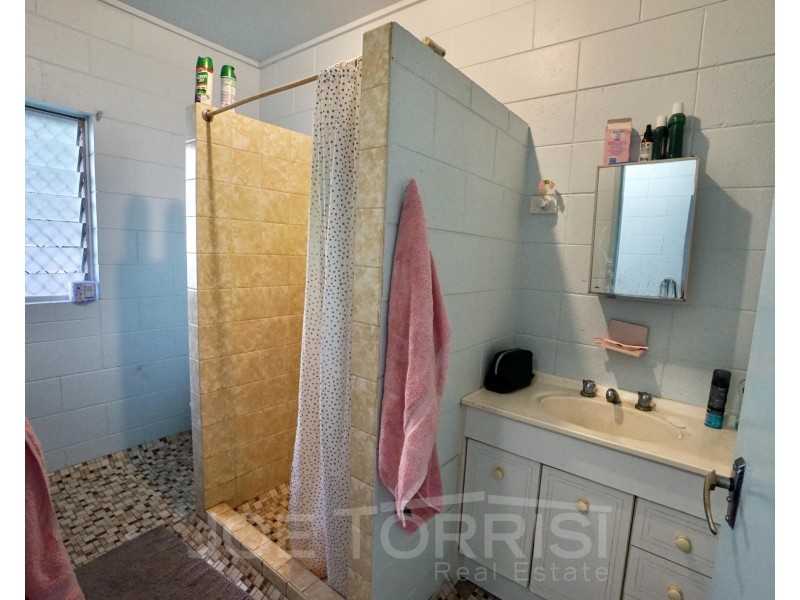 14 Lawson Street, Mareeba QLD 4880