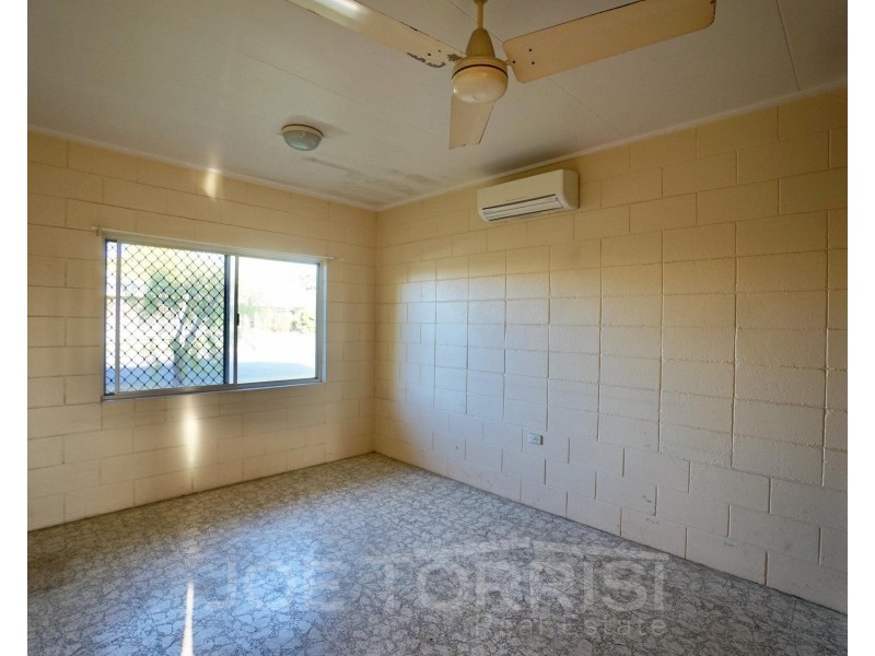 14 Lawson Street, Mareeba QLD 4880